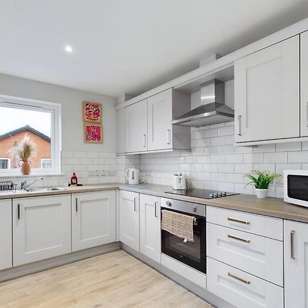 Contemporary 2-Bedroom Apartment Belfast Dış mekan fotoğraf